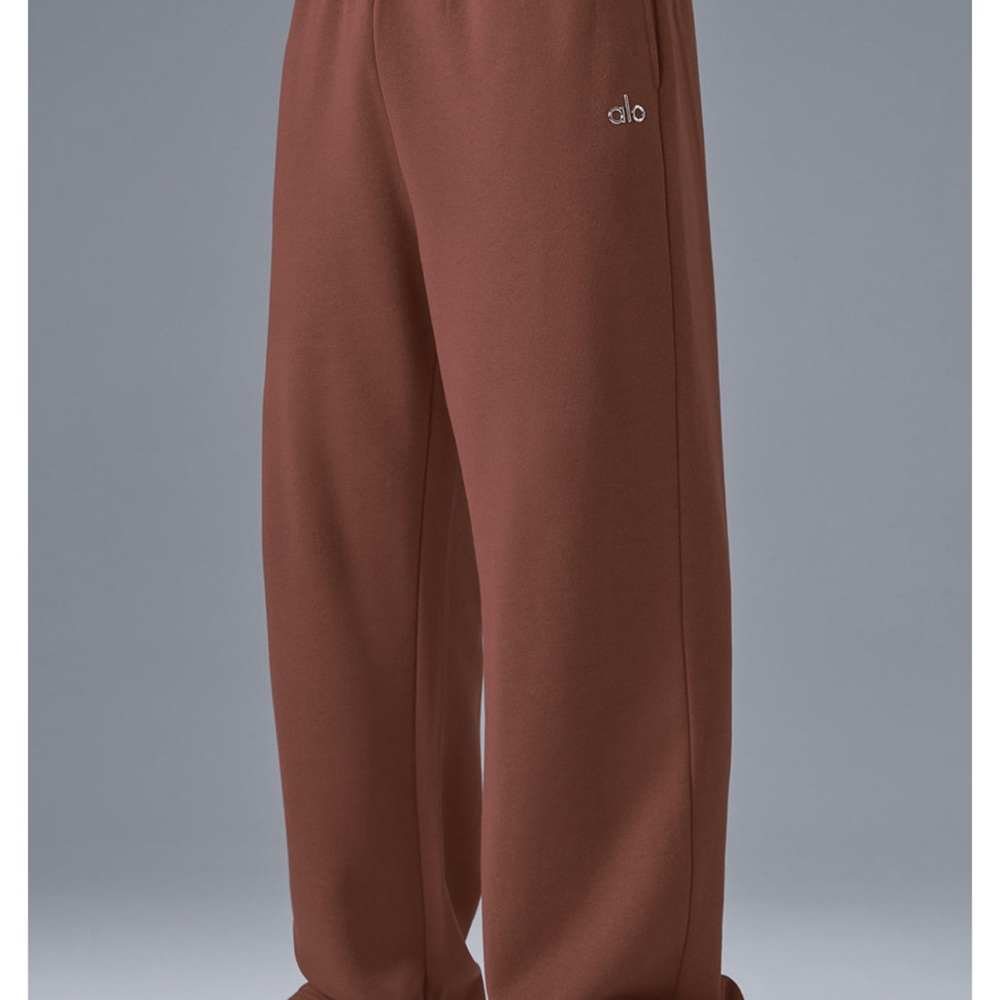 ALO Yoga Men's Chocolate Joggers